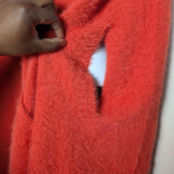 MerSea Poncho W Pocket Arm Opening Fuzzy Soft Cozy Hair Orange One Size Lounge - Picture 5 of 10